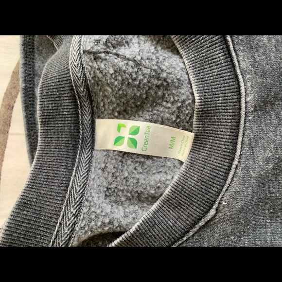 Grey sweater - Picture 2 of 3